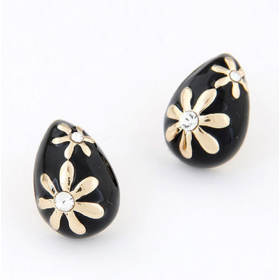 Black Waterdrop Stud Earrings